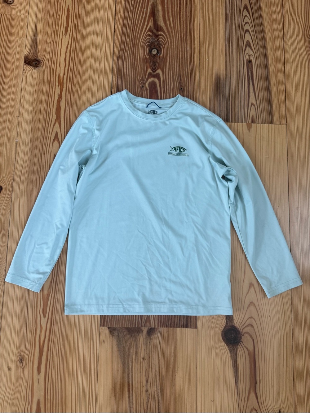 AFTCO Kids Sun shirt size small